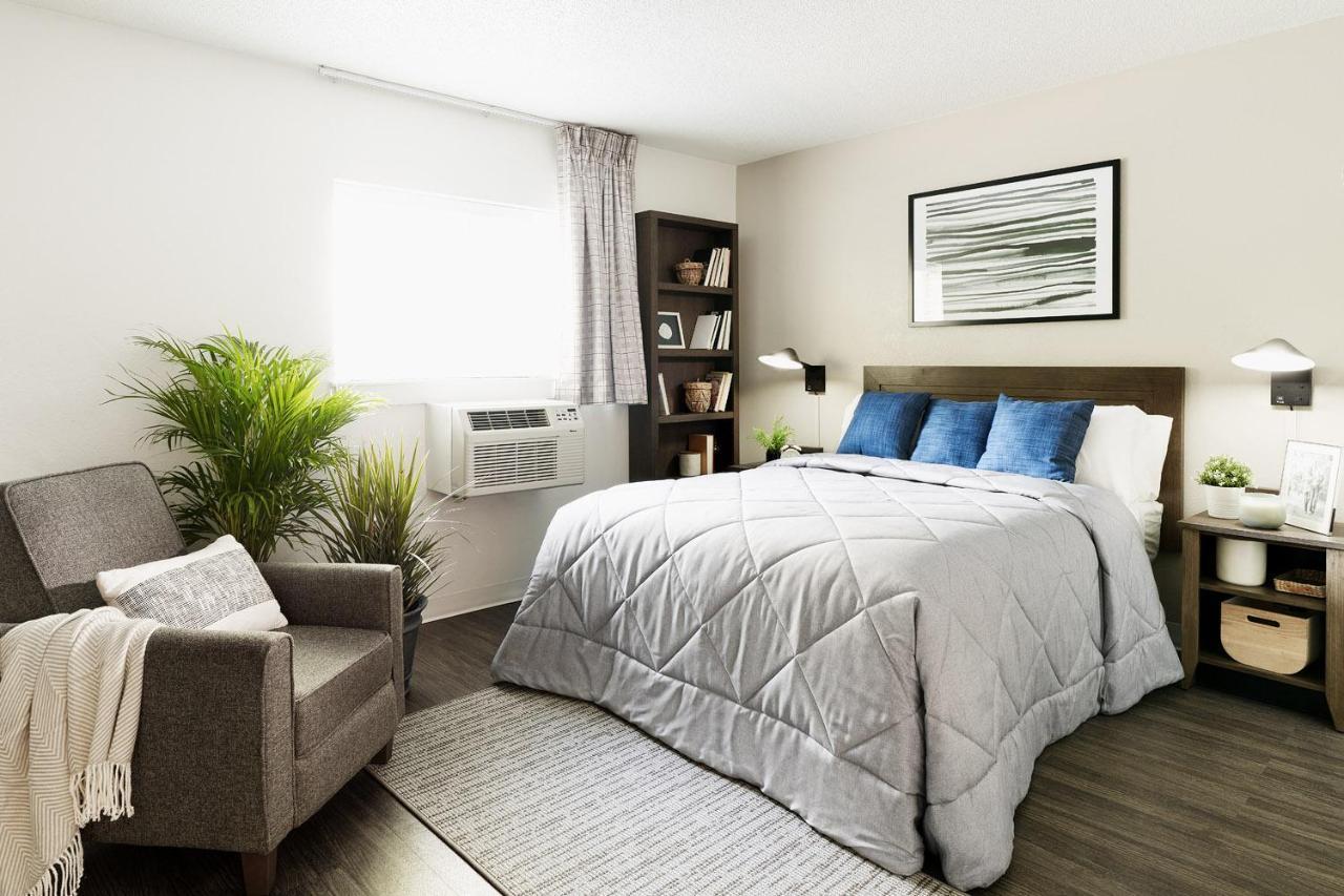 Intown Suites Extended Stay Raleigh Nc- Capital Blvd ภายนอก รูปภาพ