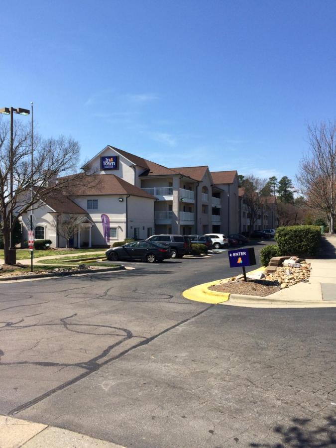 Intown Suites Extended Stay Raleigh Nc- Capital Blvd ภายนอก รูปภาพ